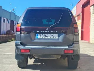 Mitsubishi Montero 2004
