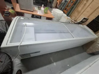 Vitrina Refrigeración Infrico 750 litros