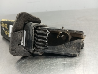 SOPORTE / GUIA PUERTA CORREDERA NISSAN PRIMASTAR