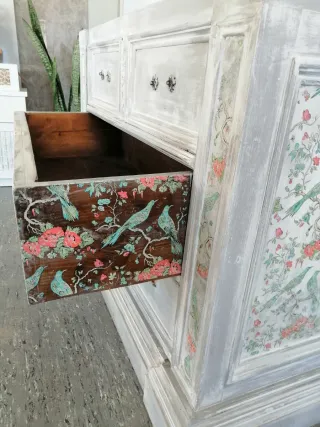 Mueble antiguo restaurado