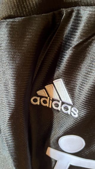 Camiseta Adidas Madrid Negra y Amarilla