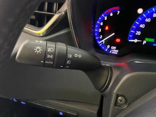 Toyota Corolla Active Tech 1.8 125H HEV EL TOP!!!!