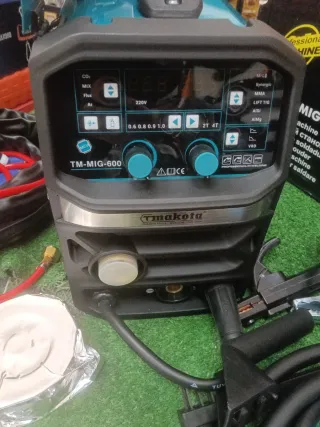 Saldatrice T-Makota IG-600 3in1 TIG/Filo/Elettrodo