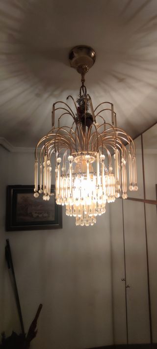 Lámparas colgantes de cristal y metal