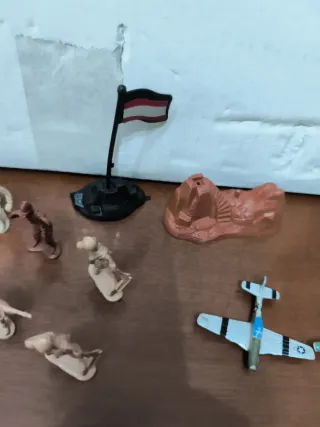 Soldatini vintage esercito plastica