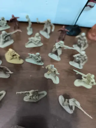 Soldatini vintage esercito plastica