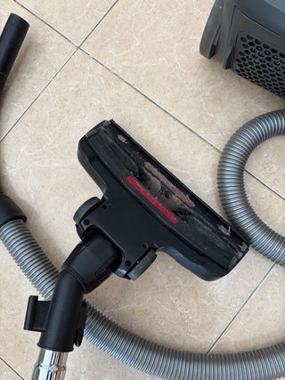 Aspirador Nilfisk One Amarillo