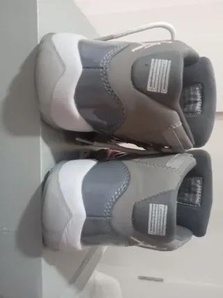 Jordan 11 Cool Grey