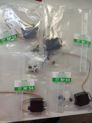 4 Servos AS-322 Deluxe para Modelismo