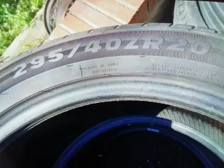 Neumáticos sueltos 18, 19, 20