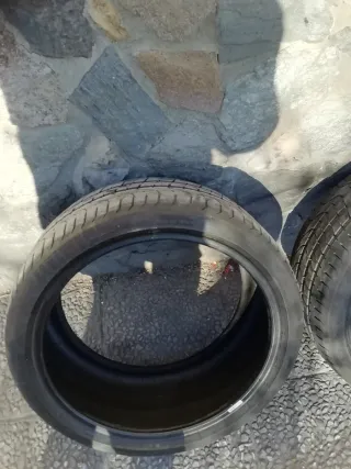 Neumáticos sueltos 18, 19, 20