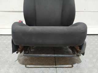ASIENTO DELANTERO IZQUIERDO TOYOTA YARIS (KSP1/NL