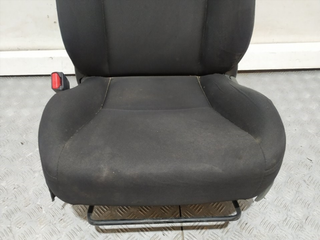 ASIENTO DELANTERO IZQUIERDO TOYOTA YARIS (KSP1/NL