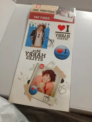 One Direction  Bracciale Portachiavi Tatuaggi