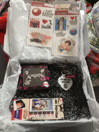 One Direction  Bracciale Portachiavi Tatuaggi