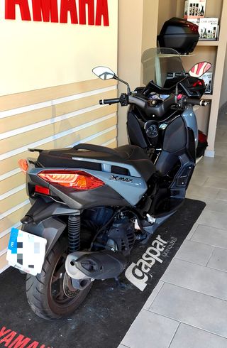 Yamaha X-MAX 125 TECH MAX