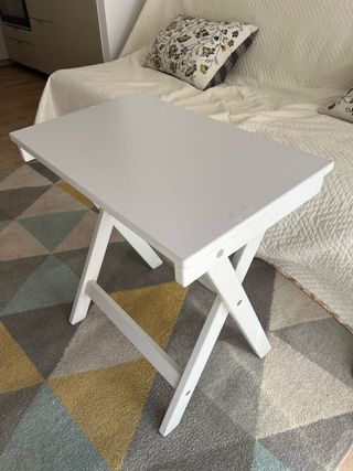 Mesa plegable gris