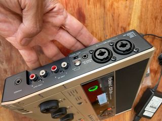 Grabadora Roland CD-2u SD/CD Multipistas portable