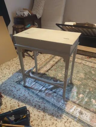 Escritorio tocador antiguo de madera