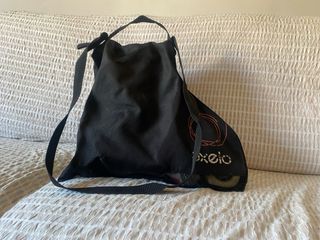 Patines en línea blancos y rosas