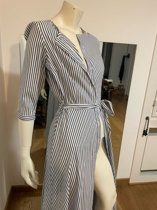 Abito lungo a righe blu e bianche Adattoa serate