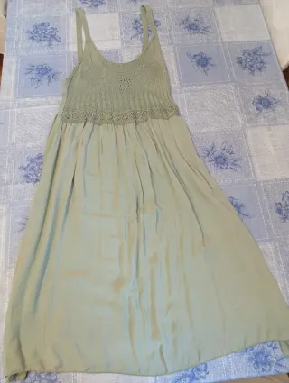 Vestido tirantes verde talla M