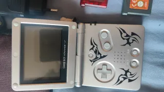 Nintendo Game Boy Advance SP Plata