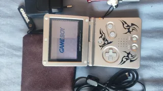 Nintendo Game Boy Advance SP Plata