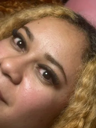 Extensiones de pestañas