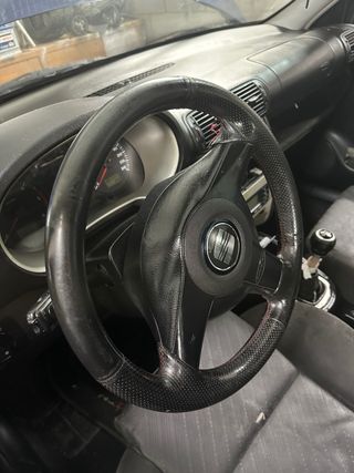Volante SEAT Leon FR mk1