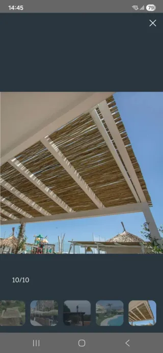 Pérgola de madera y metal