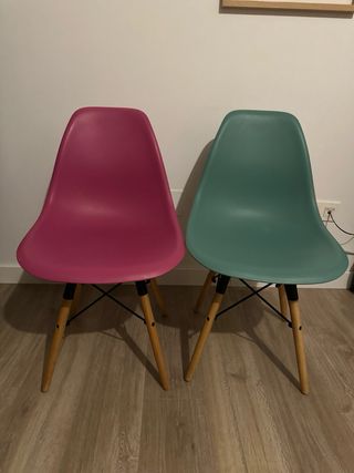 Juego de 2 Sillas Diseño Moderno
