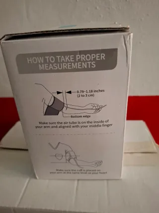 Monitor Tensión Arterial ARM AOJ-30F