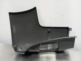 PUNTERA PARAGOLPES TRASERA DERECHA RENAULT TRAFIC