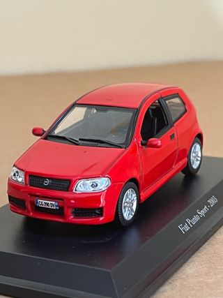 Fiat Punto Sport 2003 scala 1:43