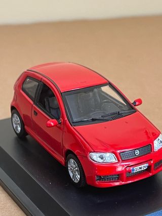 Fiat Punto Sport 2003 scala 1:43