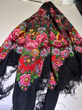 Chal Ruso Auténtico Floral.Pavlovskiy pasad