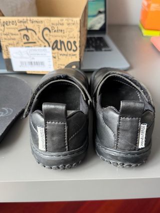 Zapato Feroz Aitana Talla 26 Negro