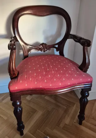 Mesa comedor caoba con sillas y sillone