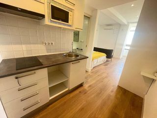 Estudio en alquiler en Ensanche - Diputación en Alicante