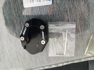 Soporte extensión caballete moto