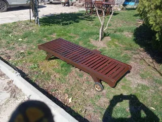 Tumbona de madera teka