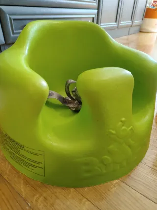 Silla Bumbo verde con cinchas