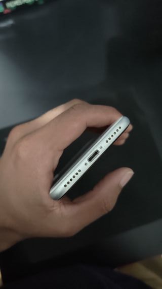 iPhone SE 2020 Argento 256GB - pezzi di ricambio