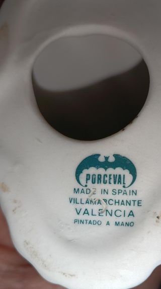 Figura Porcelana Porceval Niña Paloma