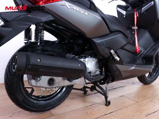 YAMAHA X-MAX 125