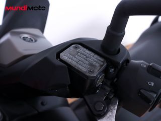 YAMAHA X-MAX 125