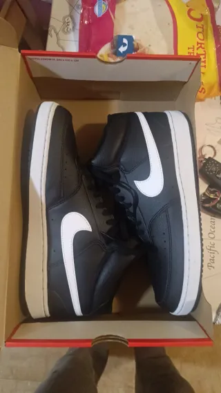 Nike altas T-44 negras y blancas