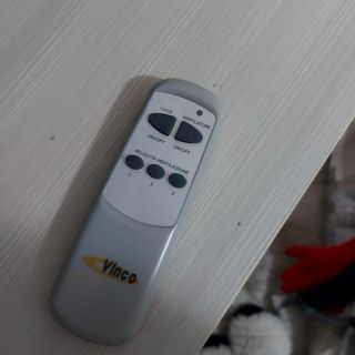 Lampadario con ventola bianco e oro