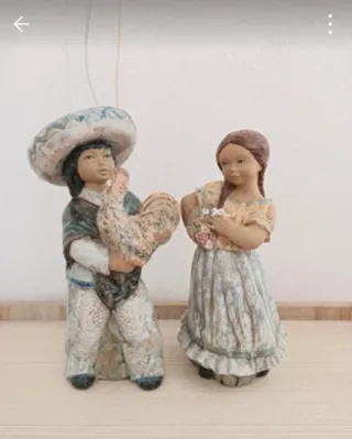 Figuras Mexicanas Niño y Niña con Gallo